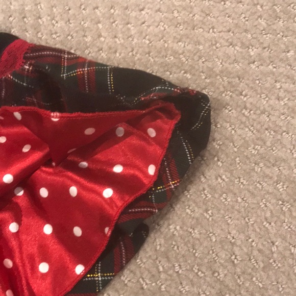 Holiday outfit - Picture 4 of 8